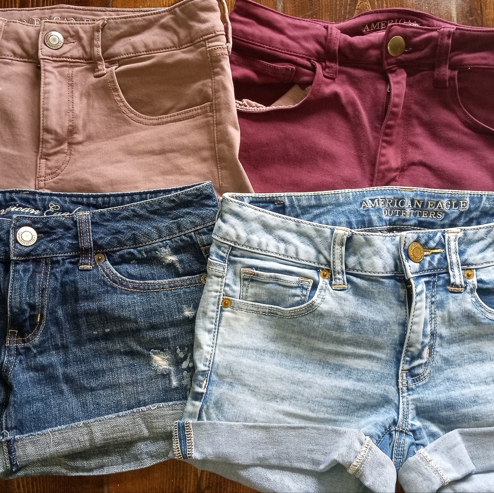 4 Pair American Eagle Shorts